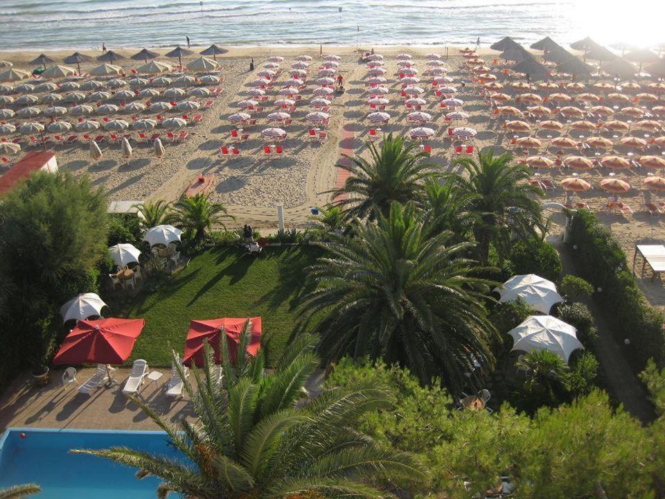 Hotel Silvi Silvi Marina Exterior foto